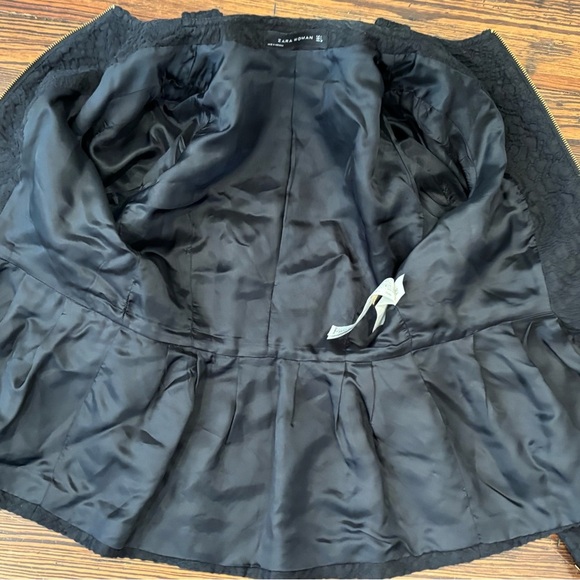 A701 ZARA RARE BLACK SCROLL JACQUARD EMBROIDERED PLEATED JACKET COAT BLAZER Sz L - Picture 8 of 10